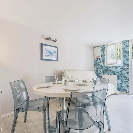 Studio Au Coeur De A 2 Km Des Plages *
