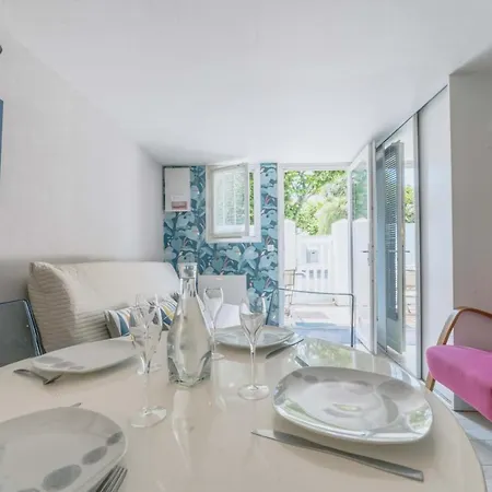 Studio Au Coeur De A 2 Km Des Plages Apartmán